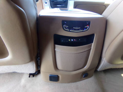2016 Cadillac Escalade ESV Platinum