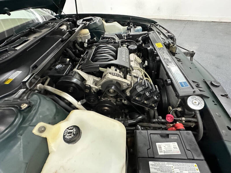 1993 Pontiac Bonneville SSE