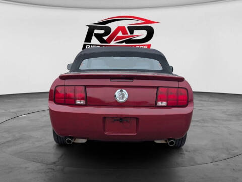 2006 Ford Mustang