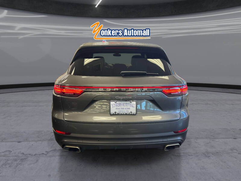 2023 Porsche Cayenne