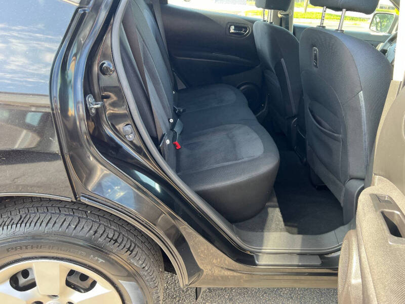2014 Nissan Rogue Select S