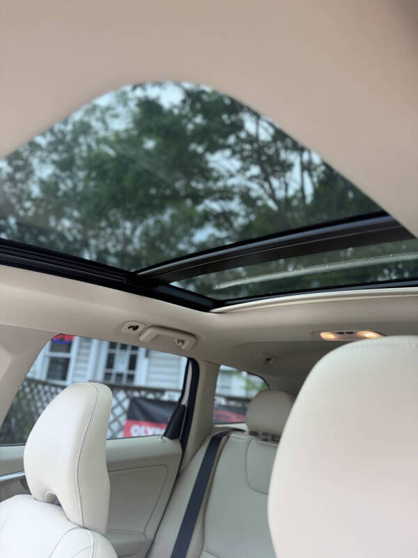 2015 Volvo XC60 T6