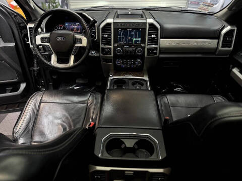 2019 Ford F-350 Super Duty Lariat