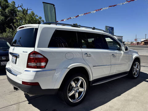 2009 Mercedes-Benz GL-Class GL 550 4MATIC