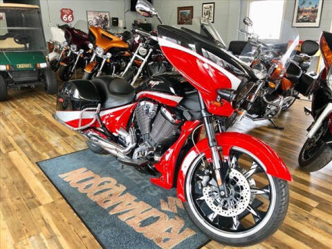 2016 Victory MAGNUM