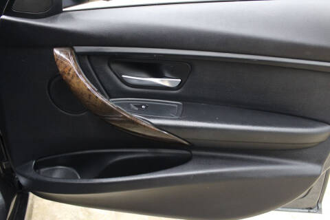 2015 BMW 3 Series 328i