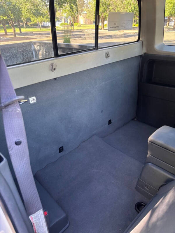 2004 Nissan Frontier Standard