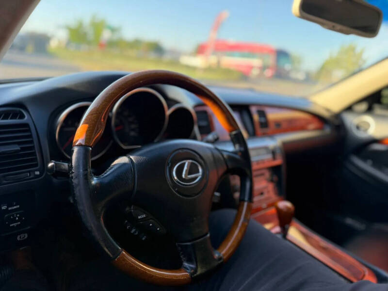 2002 Lexus SC 430