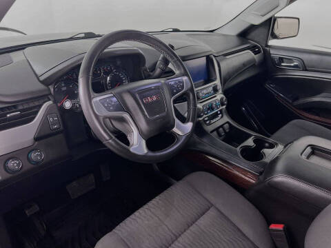 2017 GMC Yukon SLE