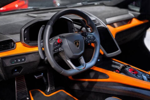 2024 Lamborghini Revuelto