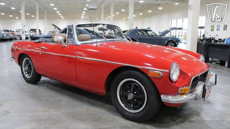 1972 MG B