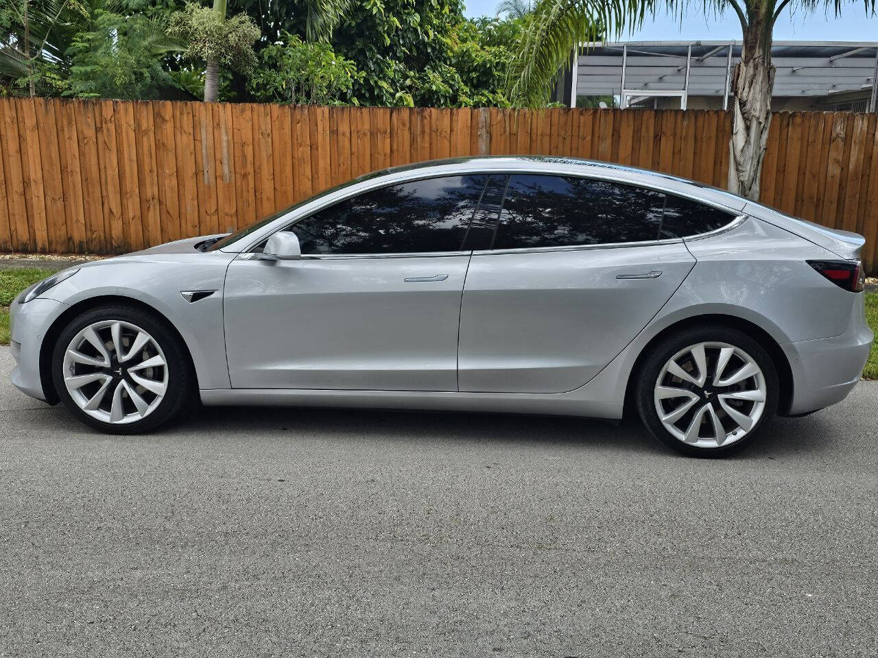 2018 TESLA Model 3 Sedan - $23,605