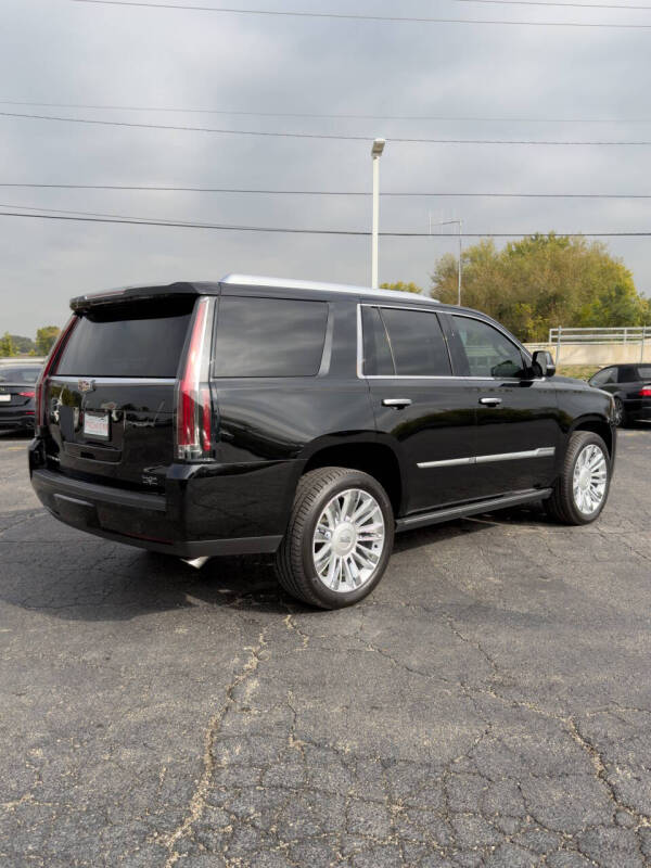 2016 Cadillac Escalade Platinum