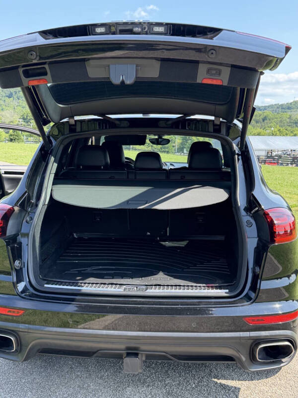 2016 Porsche Cayenne
