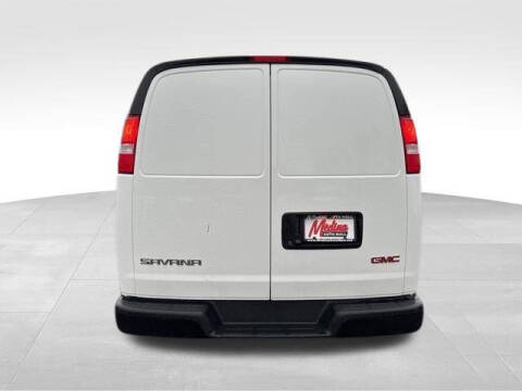 2025 GMC Savana 2500