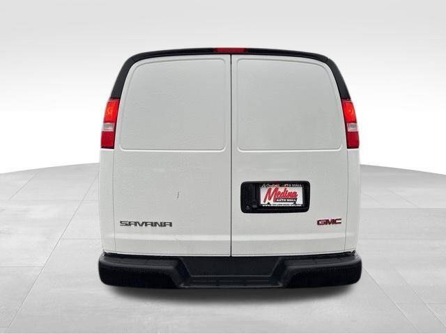 2025 GMC Savana 2500