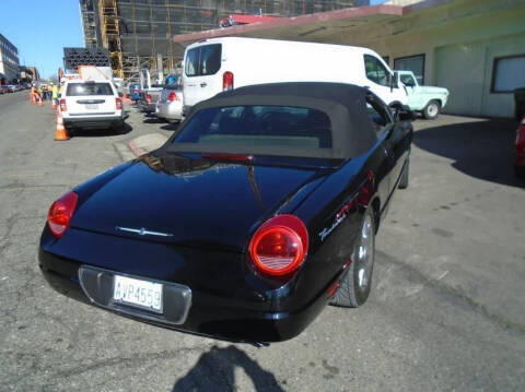 2002 Ford Thunderbird Deluxe