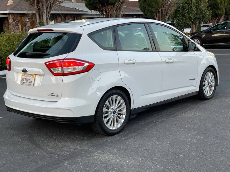 2018 Ford C-Max SE photo 11