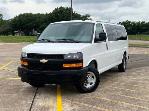 2020 Chevrolet Express for sale at AUTO DIRECT Bellaire in Houston TX