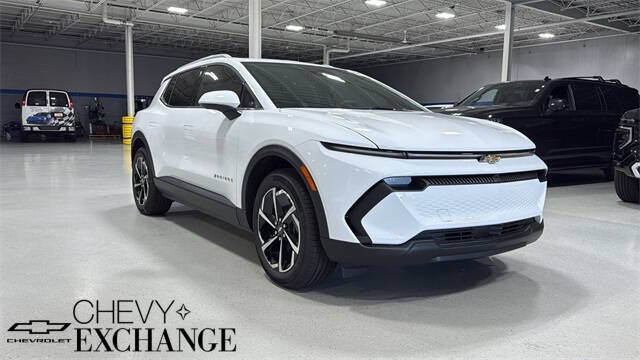 2026 Chevrolet Equinox EV LT 2