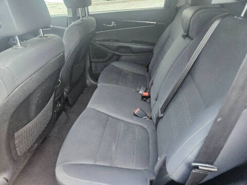 2019 Kia Sorento LX V6