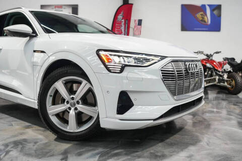 2019 Audi e-tron quattro Premium Plus