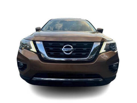 2017 Nissan Pathfinder Platinum