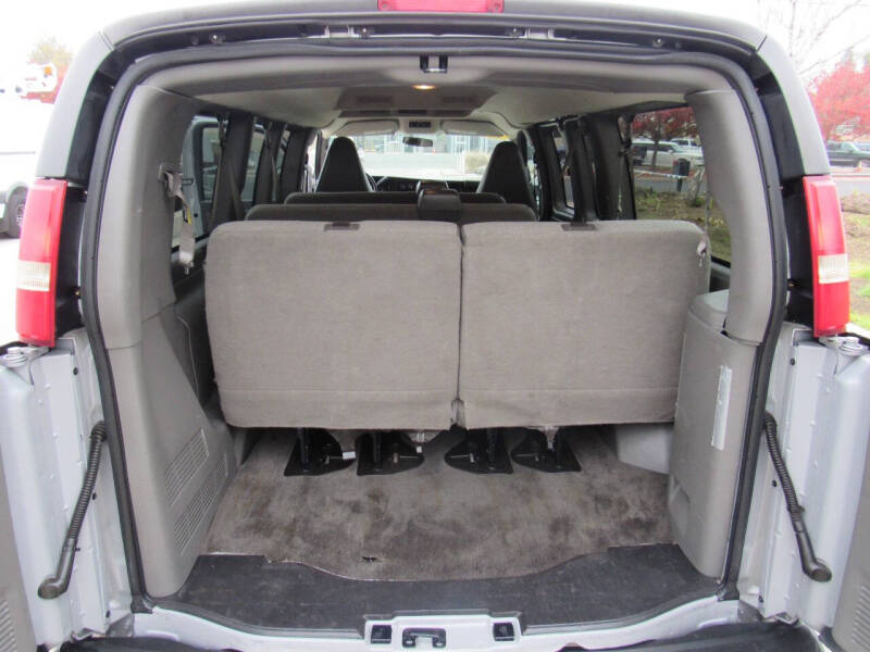 2016 Chevrolet Express LS 2500