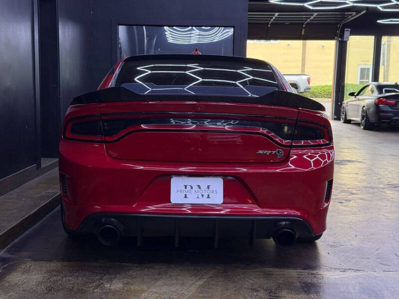 2015 Dodge Charger SRT Hellcat
