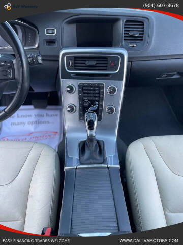 2017 Volvo V60 T5 Premier