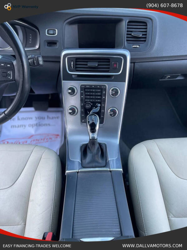 2017 Volvo V60 T5 Premier