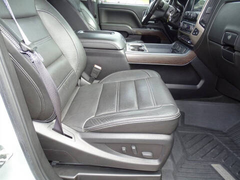 2017 GMC Sierra 2500HD Denali