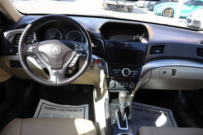 2017 Acura ILX