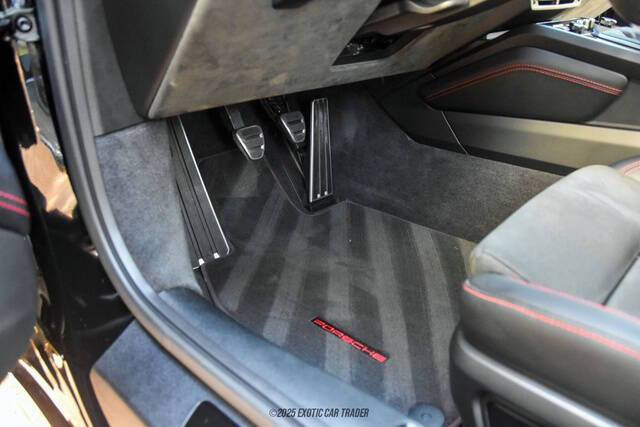 2024 Porsche 911 Carrera GTS