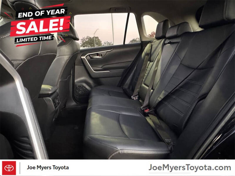 2024 Toyota RAV4 Hybrid XLE Premium