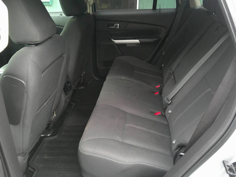 2011 Ford Edge SE