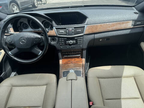 2012 Mercedes-Benz E-Class E 350 Luxury 4MATIC