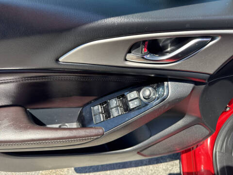 2017 Mazda MAZDA3 Touring