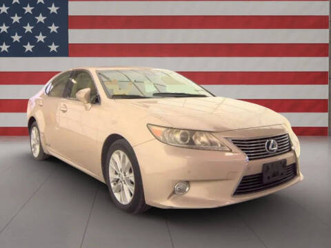 2013 Lexus ES 300h