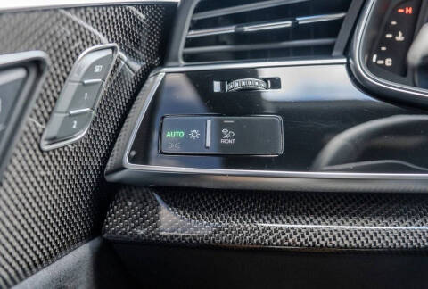 2023 Audi SQ8 4.0T quattro Prestige