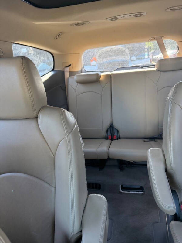 2012 Chevrolet Traverse LT