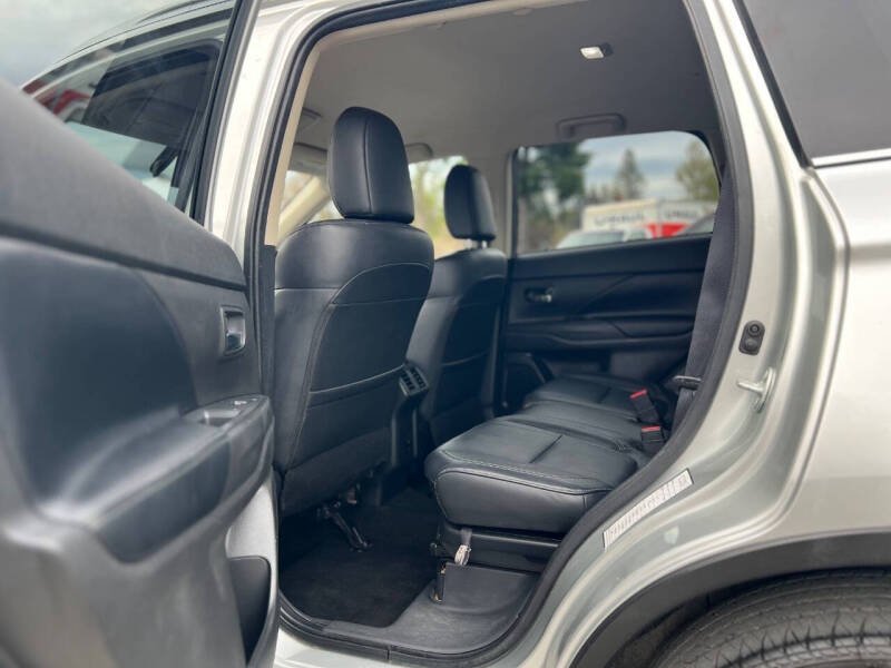2020 Mitsubishi Outlander SEL