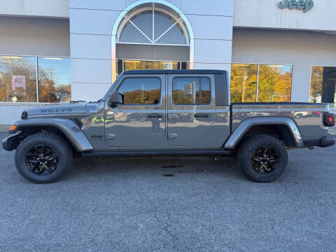 2022 Jeep Gladiator Sport