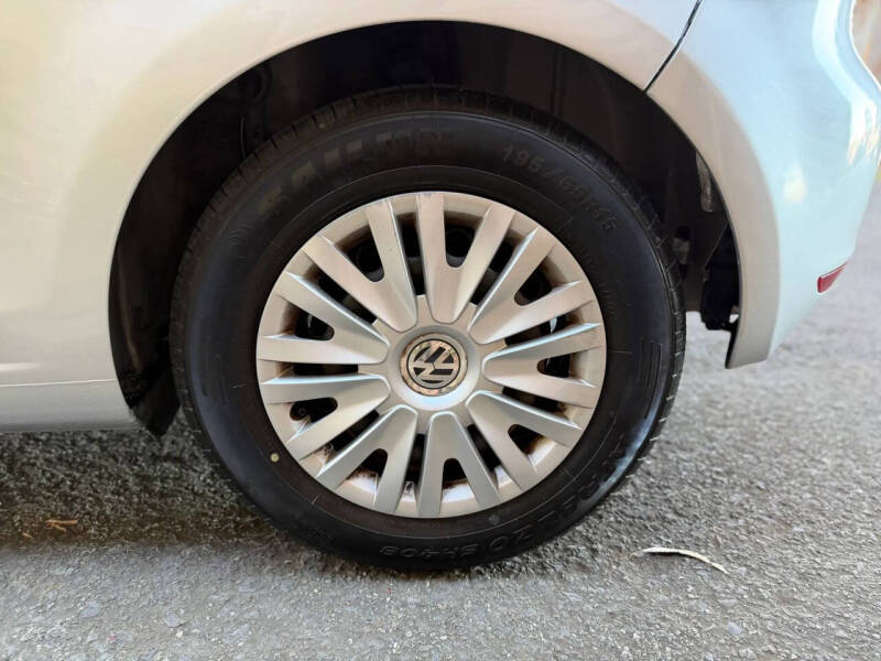 2012 Volkswagen Golf