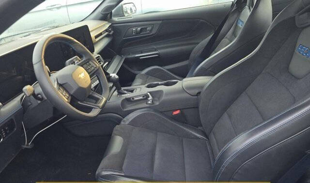 2024 Ford Mustang Dark Horse