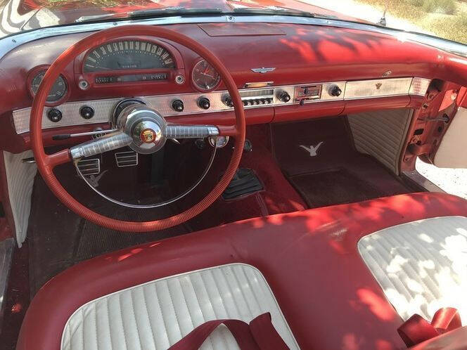 1955 Ford Thunderbird