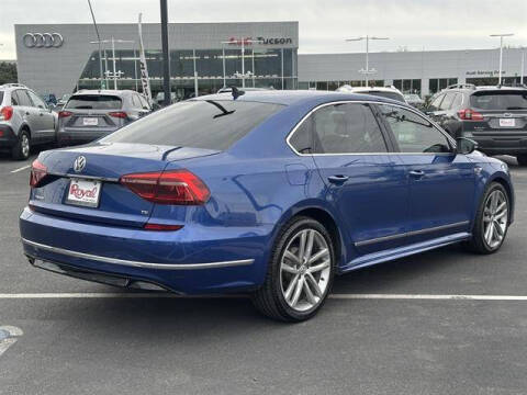 2017 Volkswagen Passat 1.8T R-Line