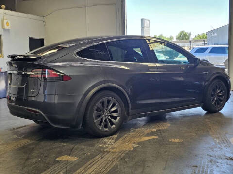 2018 Tesla Model X
