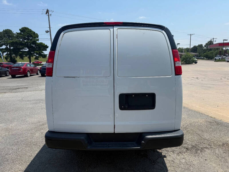 2021 Chevrolet Express 2500