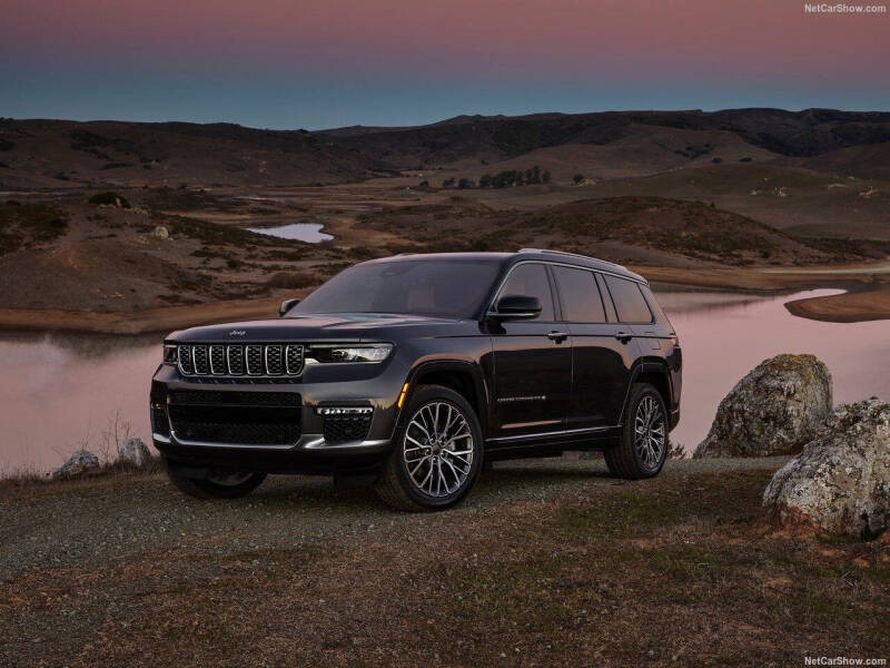 2025 Jeep Grand Cherokee L Altitude